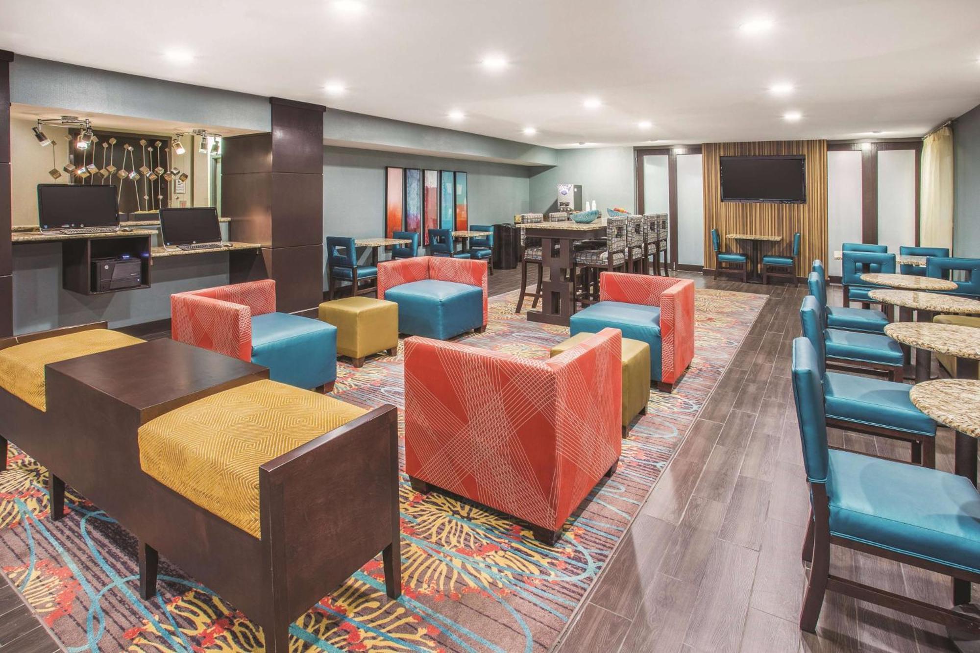 La Quinta By Wyndham O'Fallon, Il - St. Louis Экстерьер фото