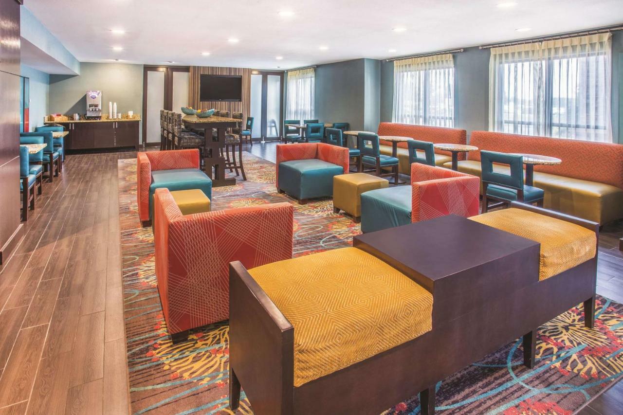 La Quinta By Wyndham O'Fallon, Il - St. Louis Экстерьер фото